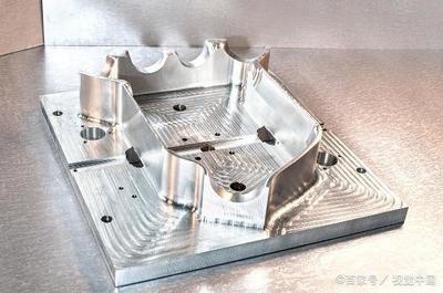 从月薪三千到年入可观 数控钻床学徒的自学进阶之路